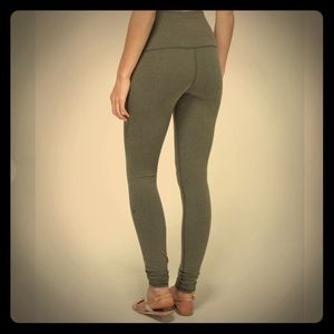 🍋 Lululemon Wunder Under Roll Down Pant